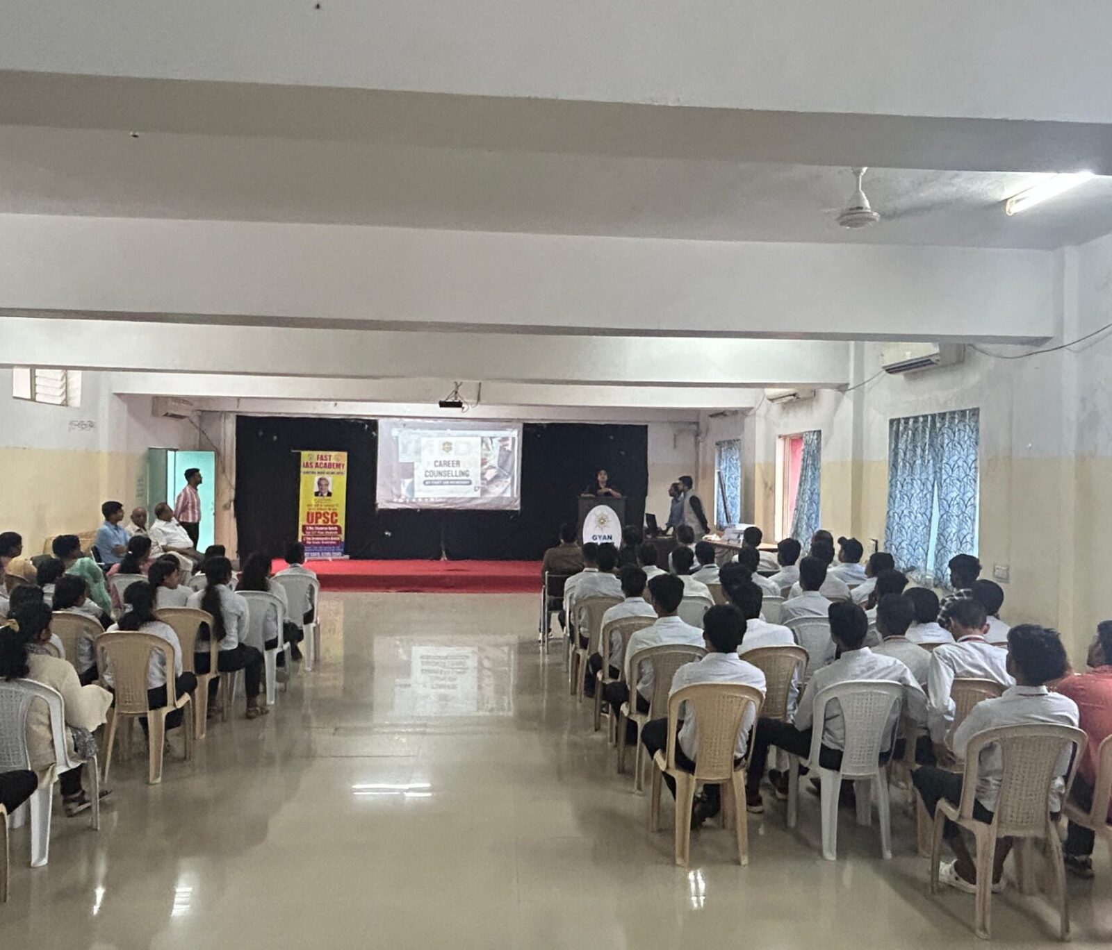 WhatsApp Image 2025-02-06 at 18.40.32